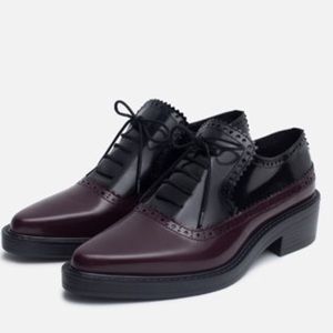 NWOT ZARA LACE UP OXFORD FLAT